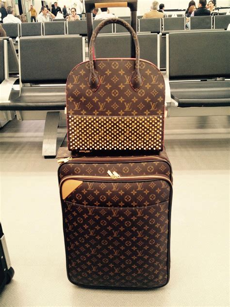 louis vuitton saks fifth|saks fifth official website.